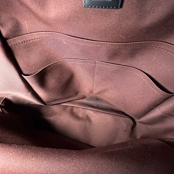 Louis Vuitton Josh backpack with LV Bag charm - Picture 12 of 14